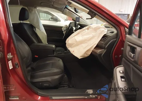 2018 Subaru Outback 2.5I Limited z USA, uszkodzony, nr VIN 4S4BSANC2J3374360